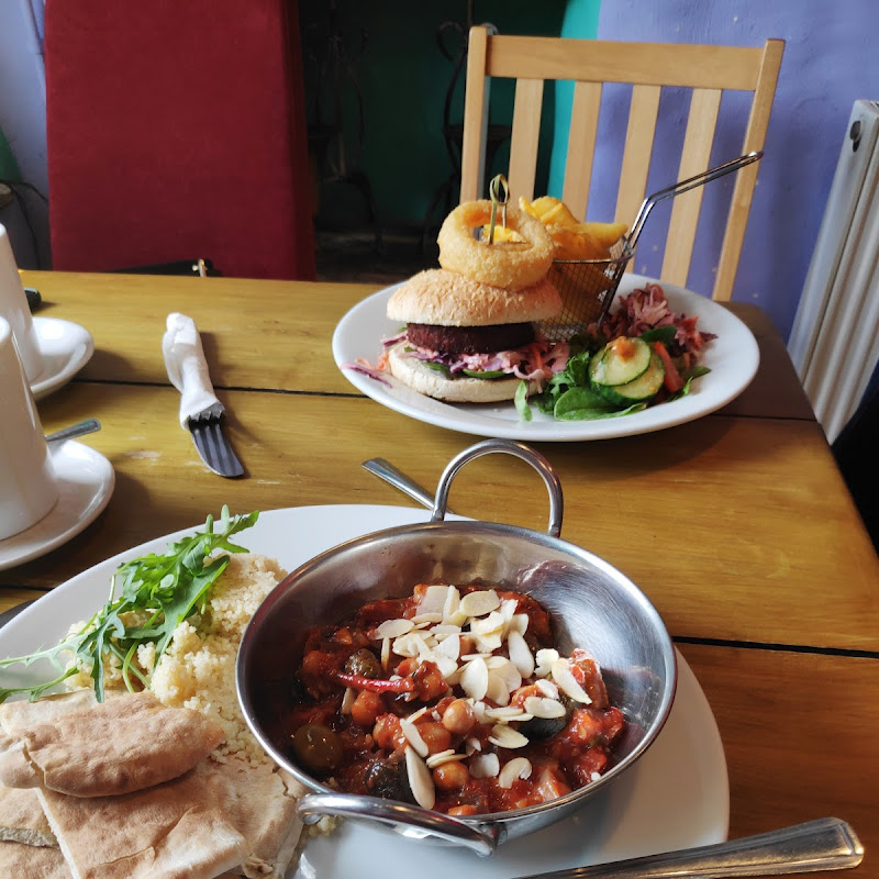 Riverside Coffee Shop & Cafe