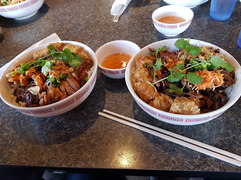 Roadtrip Bowls Made by Lazy Dog photo 2
