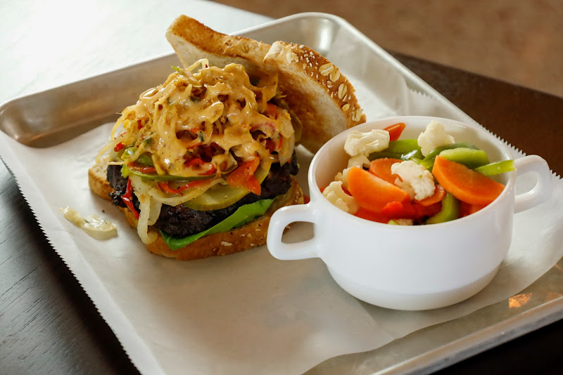 Shoreline Diner & Vegetarian Enclave