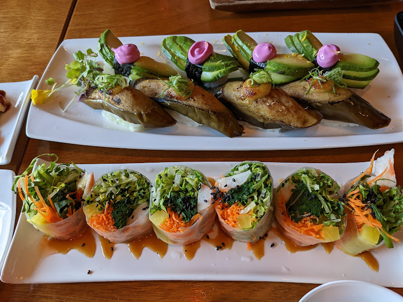 Simple Joy Vegetarian Cuisine photo 2