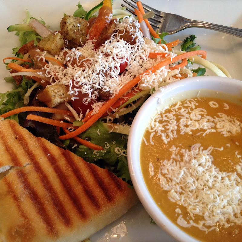Talay Thai Restaurant (Halifax) photo 2