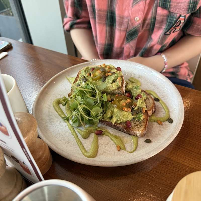 Tendril - A (mostly) Vegan Kitchen & Bar photo 2