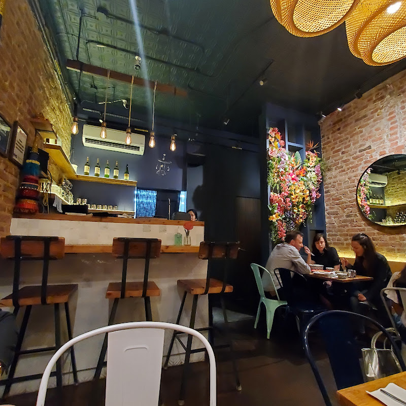 The Blue Dog Cookhouse & Bar photo 1