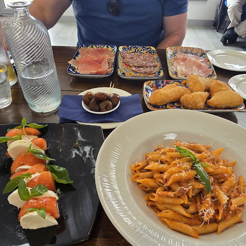 The Edge Cafe photo 3