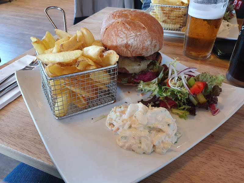 The Learney Arms Indian Restaurant & Bar | Torphins, Royal Deeside photo 5