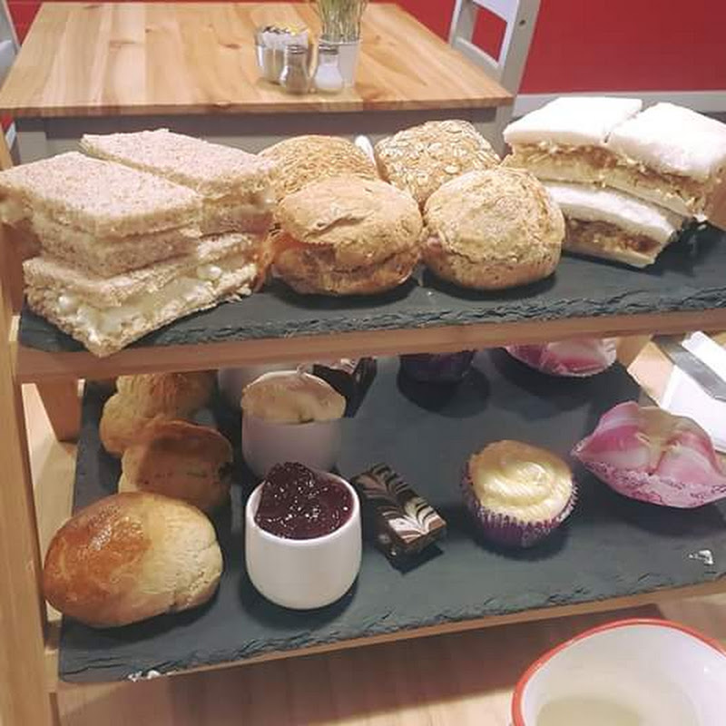 The Mad Batter Bakery & Coffee Shop photo 1
