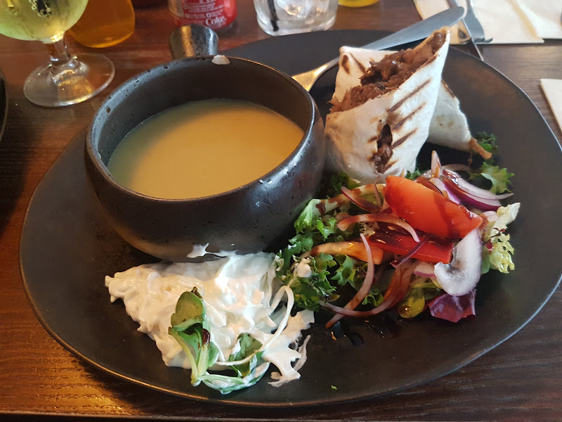 The Manzil Tandoori Greenock photo 3