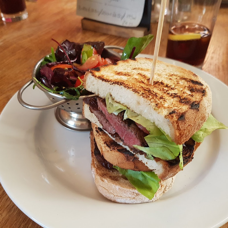 The Riverside - Pub, Kitchen & Coffee House