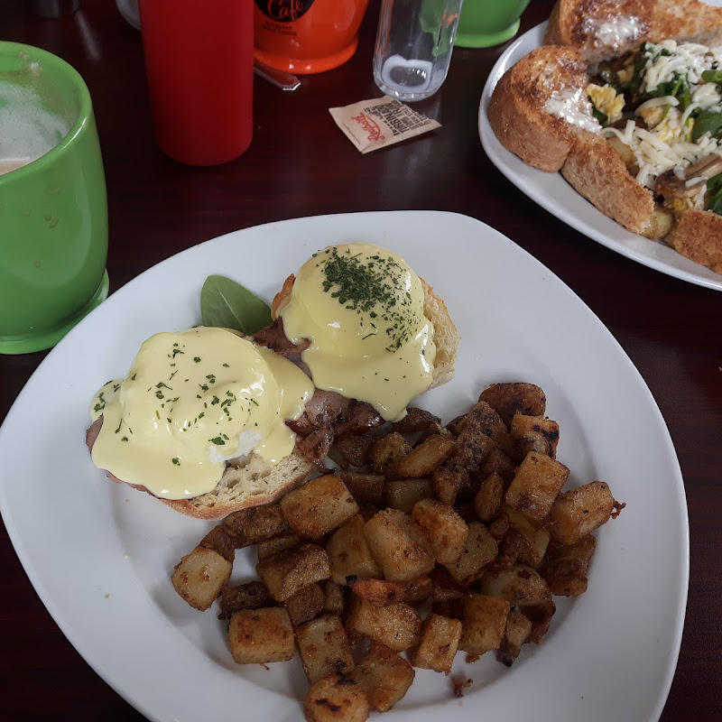 The Tall and Small Cafe photo 5