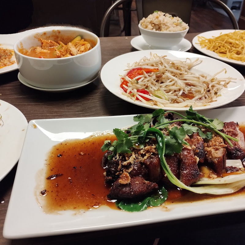 Ton Thai Street Food Cafe