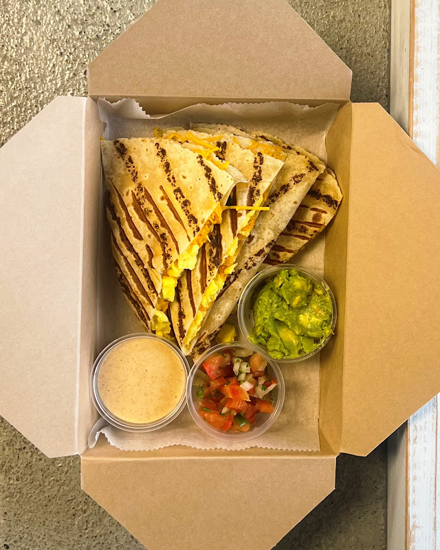Troy's Fresh Kitchen Express photo 1