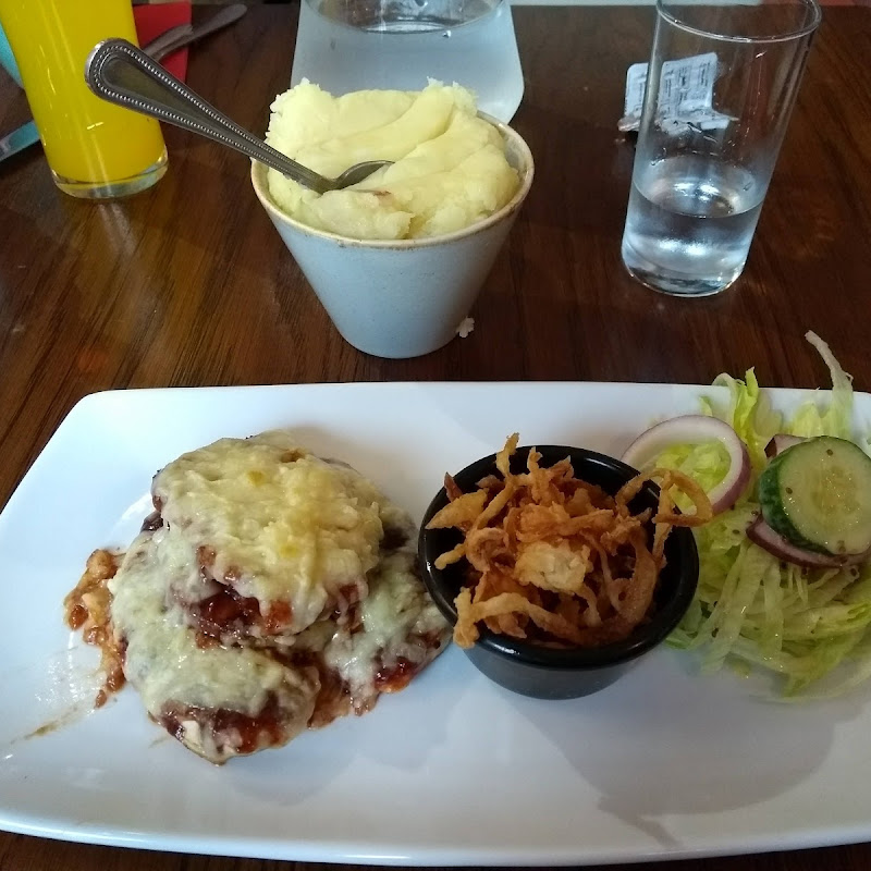 Urban Restaurant photo 2