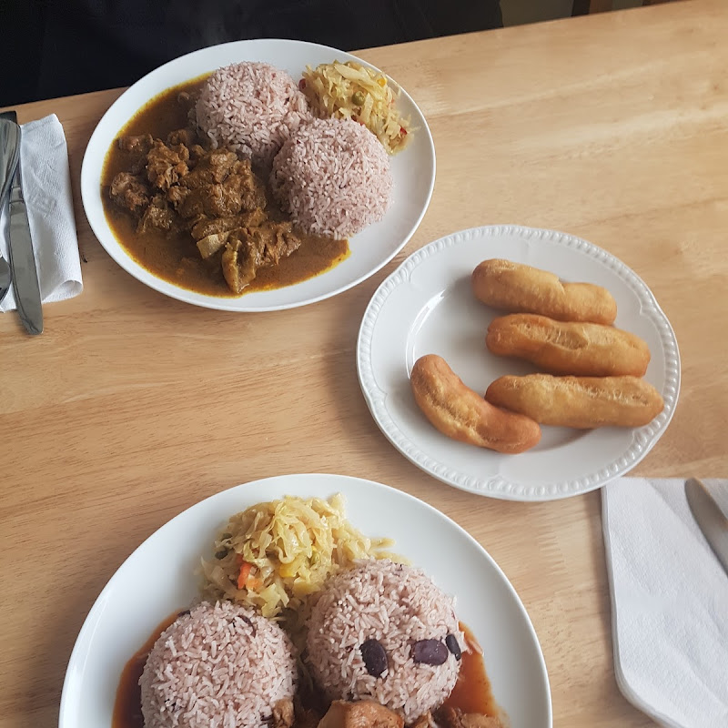 Vee’s Kitchen