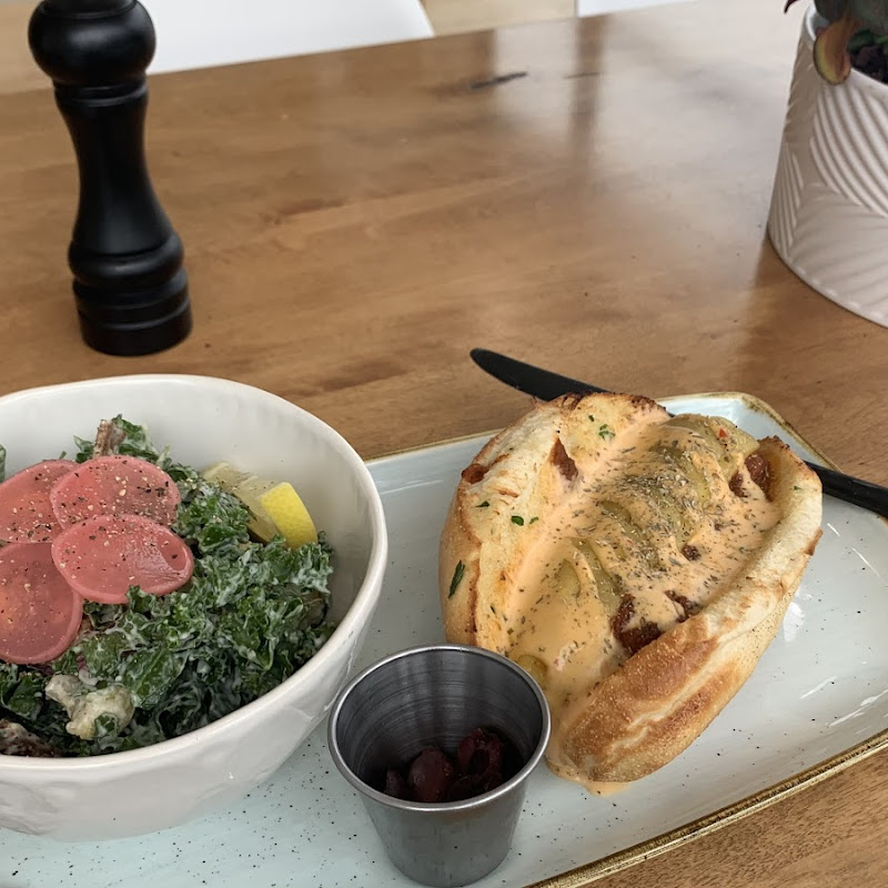 Veggie Bob's Kitchen Cafe photo 2