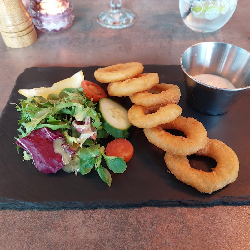 Veneziaa Bar and Restaurant