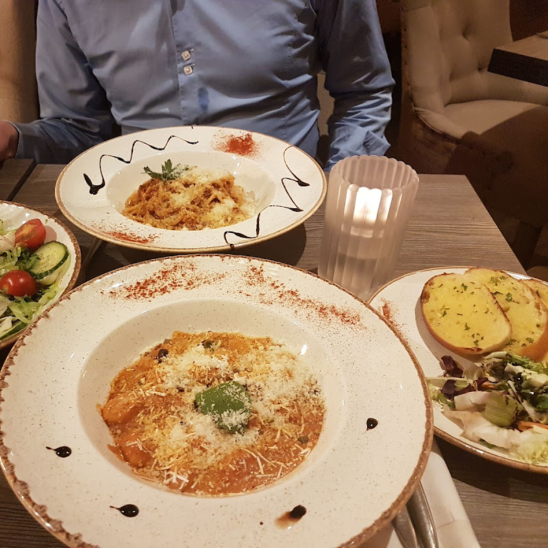Volare Italian Restaurant photo 4