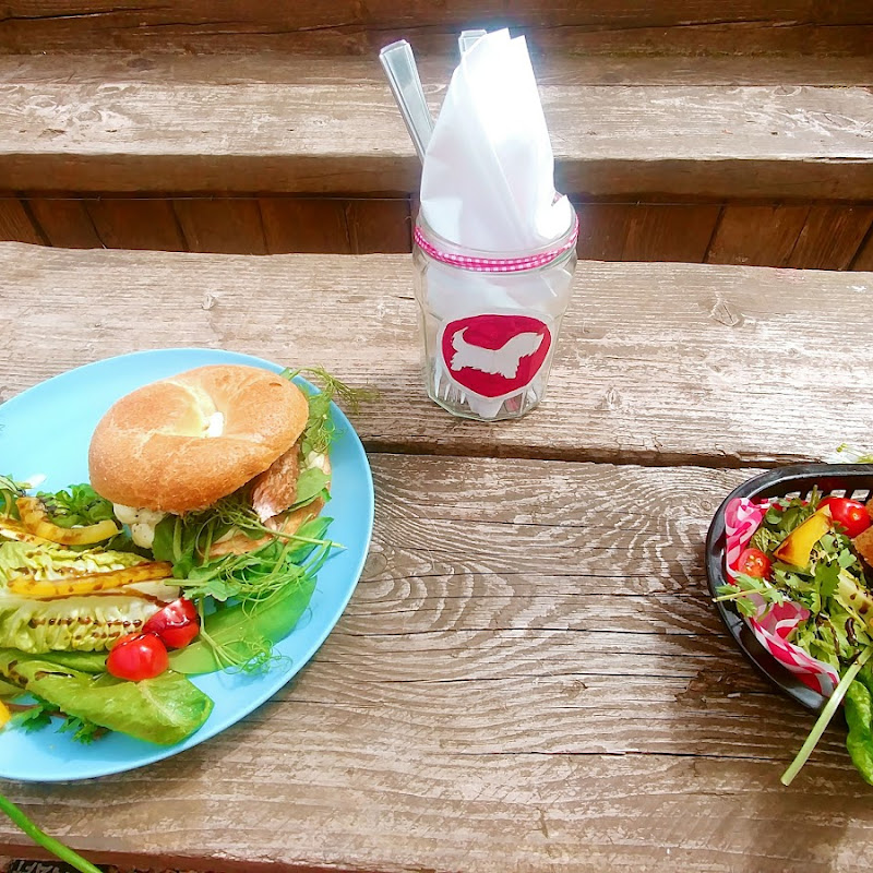 Wee Bear Cafe photo 1