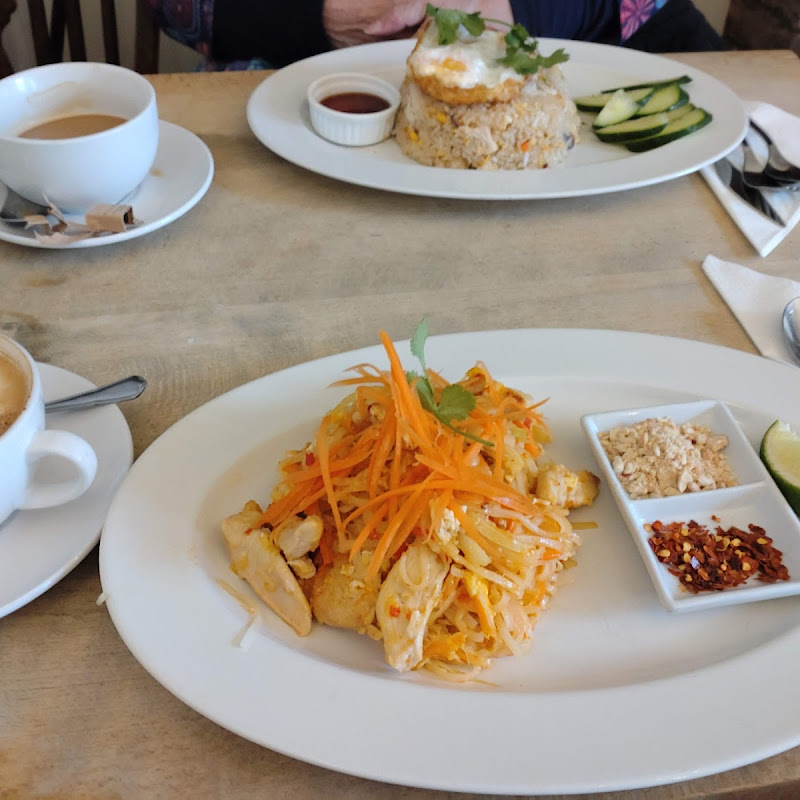 Whole Earth Bistro