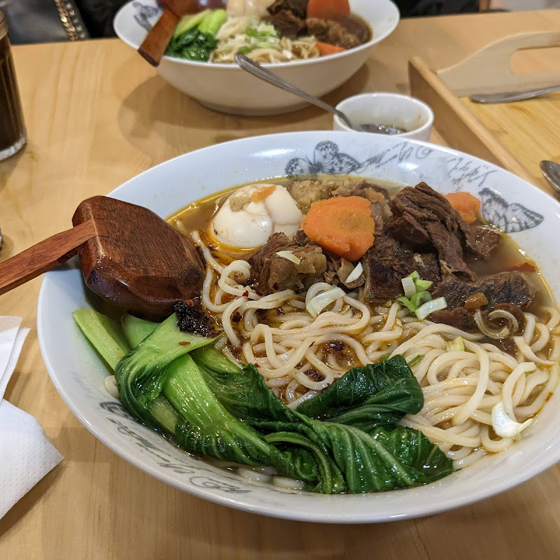 Yolo Cafe photo 1